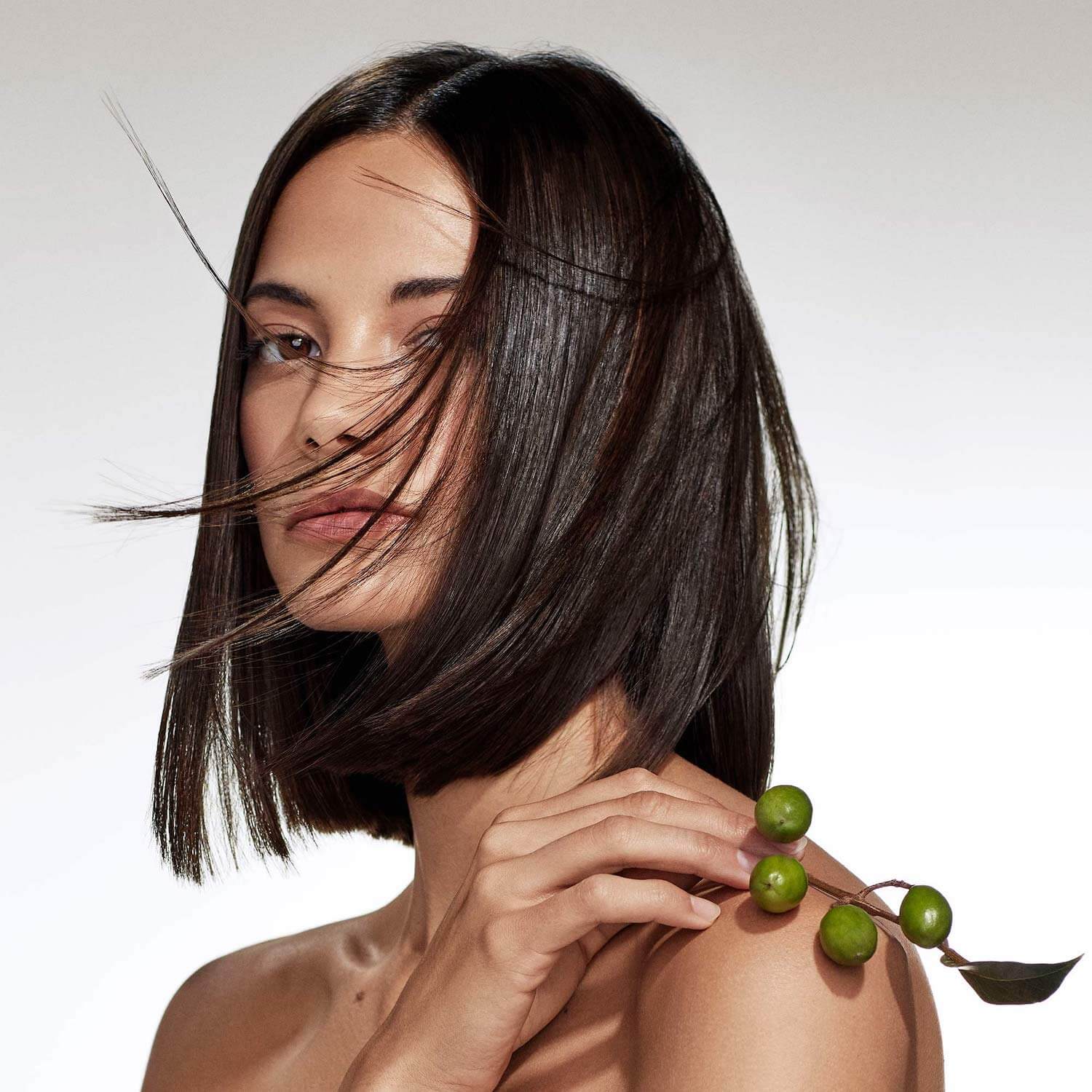 BOTANICAL REPAIR STRENGTHENING OVERNIGHT SERUM (SUERO FORTALECEDOR NOCTURNO)